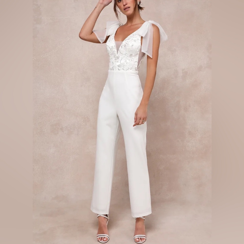 Lulus white jumpsuit